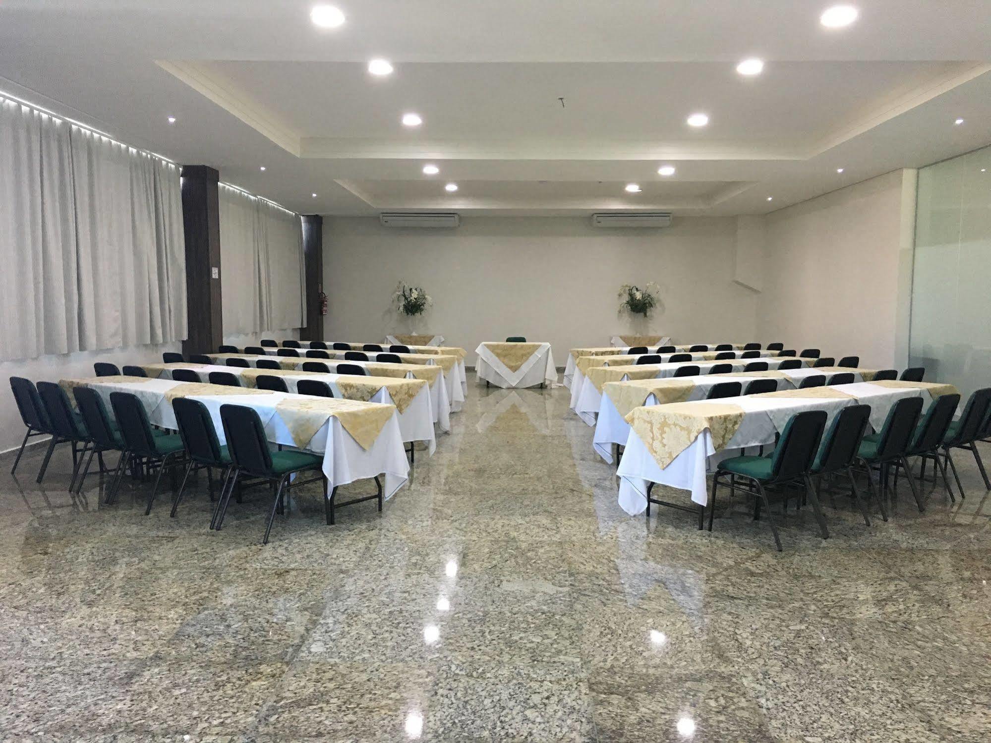 Golden Park Sorocaba Hotel Exterior photo